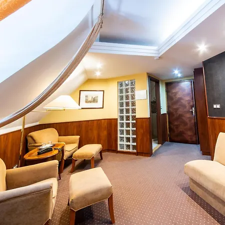 Hotel Nyerges Termal Superior Monor